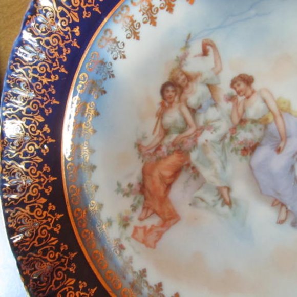 Victoria Austria Lovely Victoria Portrait Plate Fancy Plates Plates for Walls - Picture 1 of 5